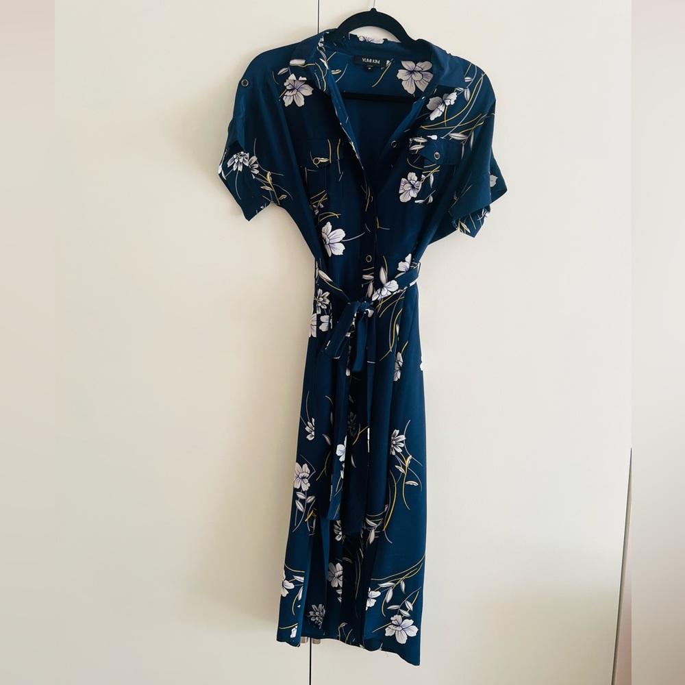 Yumi Kim blue floral button front midi shirtdress size M - Picture 2 of 12